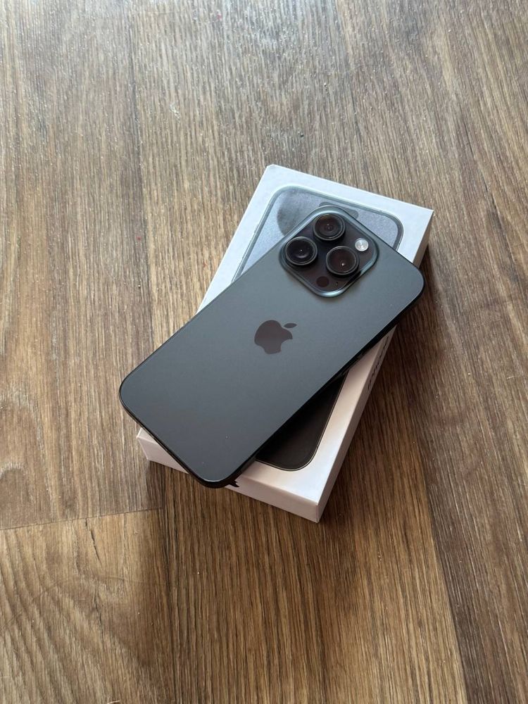 Продам IPhone 15 PRO 128 Neverlock