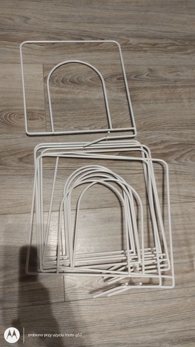 Metalowe białe przegródki do szaf 7 szt