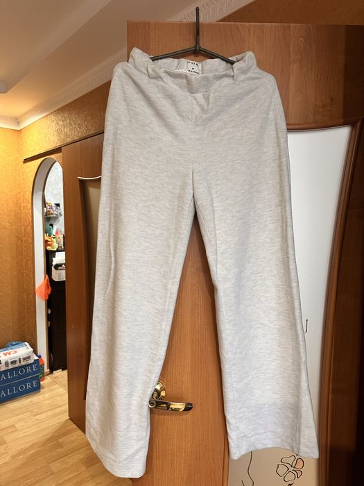 Жіночі тепленькі штани