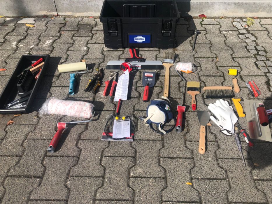 :

Skrzynka na narzędzia

Solidna i praktyczna skrzynk