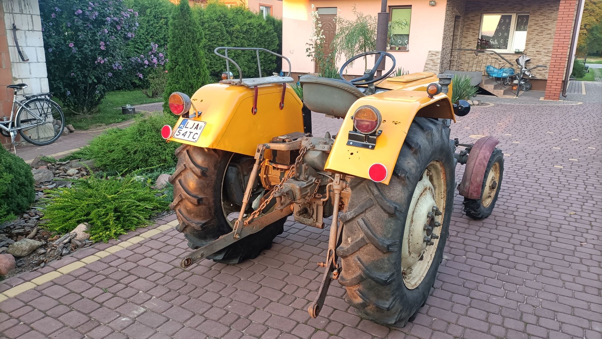 Sprzedam Ursus c 330