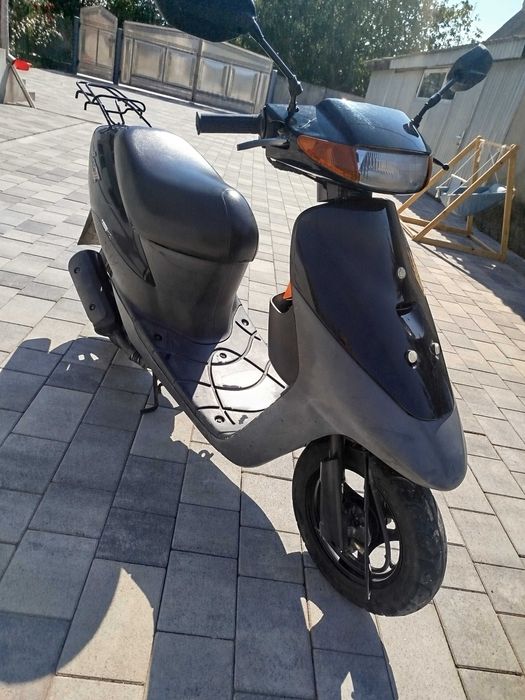 продам мопед Suzuki lets 2