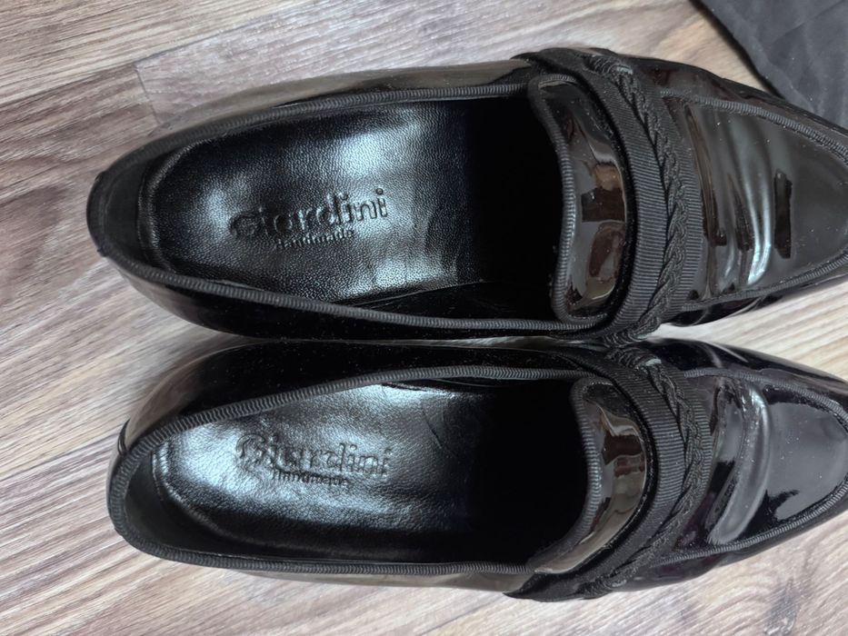 Чоловічі лаковані туфлі (лофери) Giardini 42 р