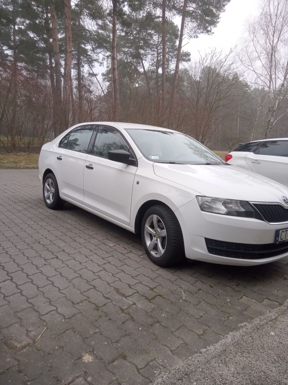 SKODA Rapid 1.2 12V MPI 75KM