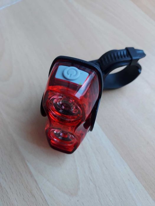 Tylna lampka rowerowa, mocna , oświetlenie LED na rower