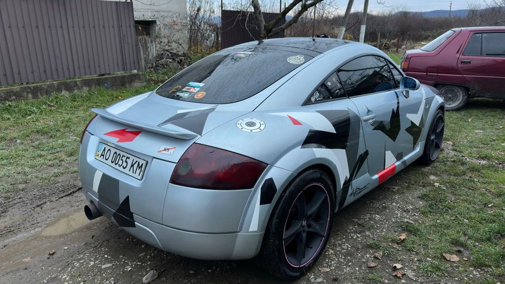 продам ауді тт 1.8 турбо бензин