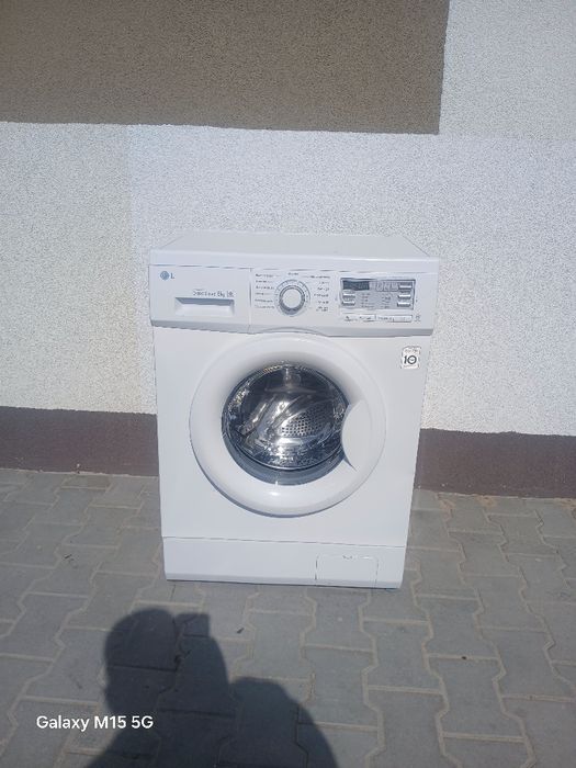 Пральна машина LG з інвенторним двигуном на 6кг. з Європи. F106SND.