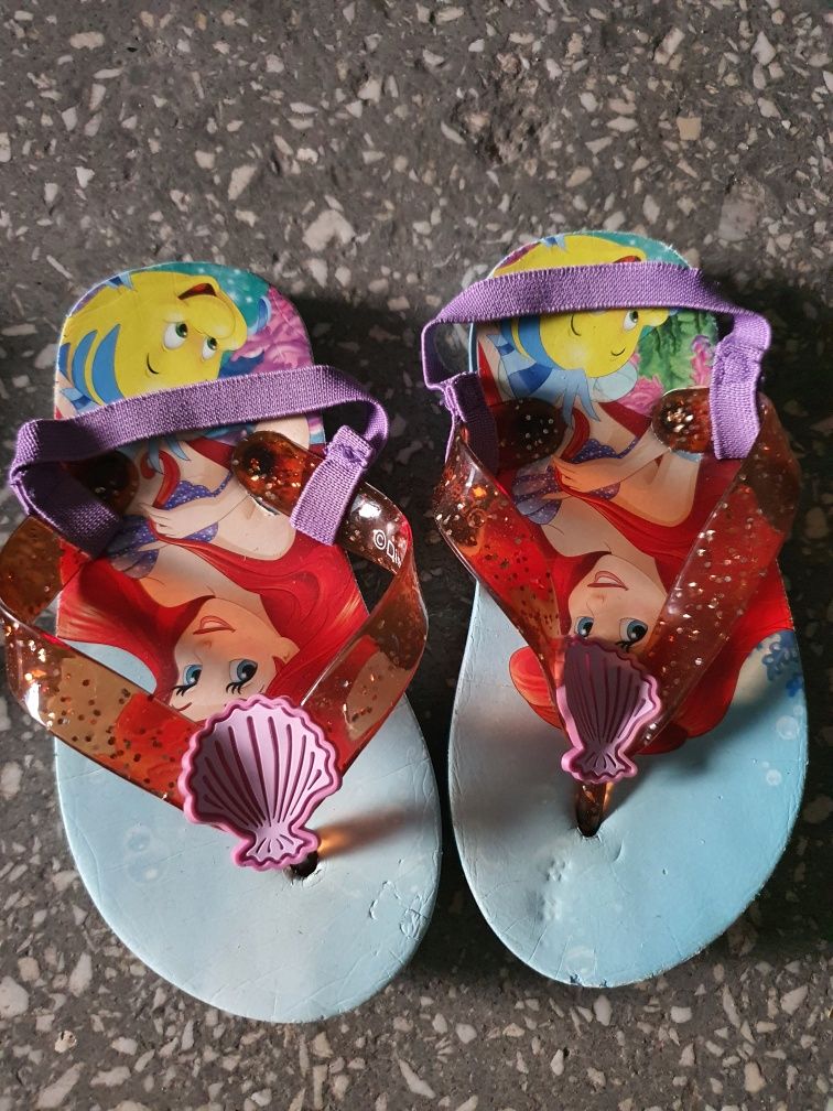 Buty dziewczęce 24-25