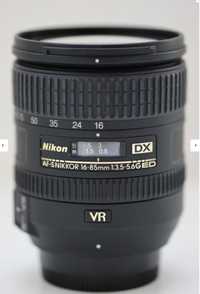 Об'єктив Nikon 16-85mm f / 3.5-5.6G ED VR AF-S DX Nikkor