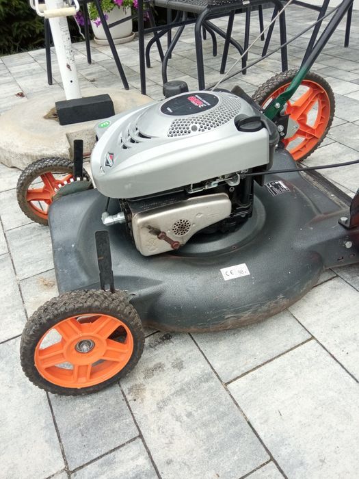 Kosiarka Briggs&Stratton 625 190cc