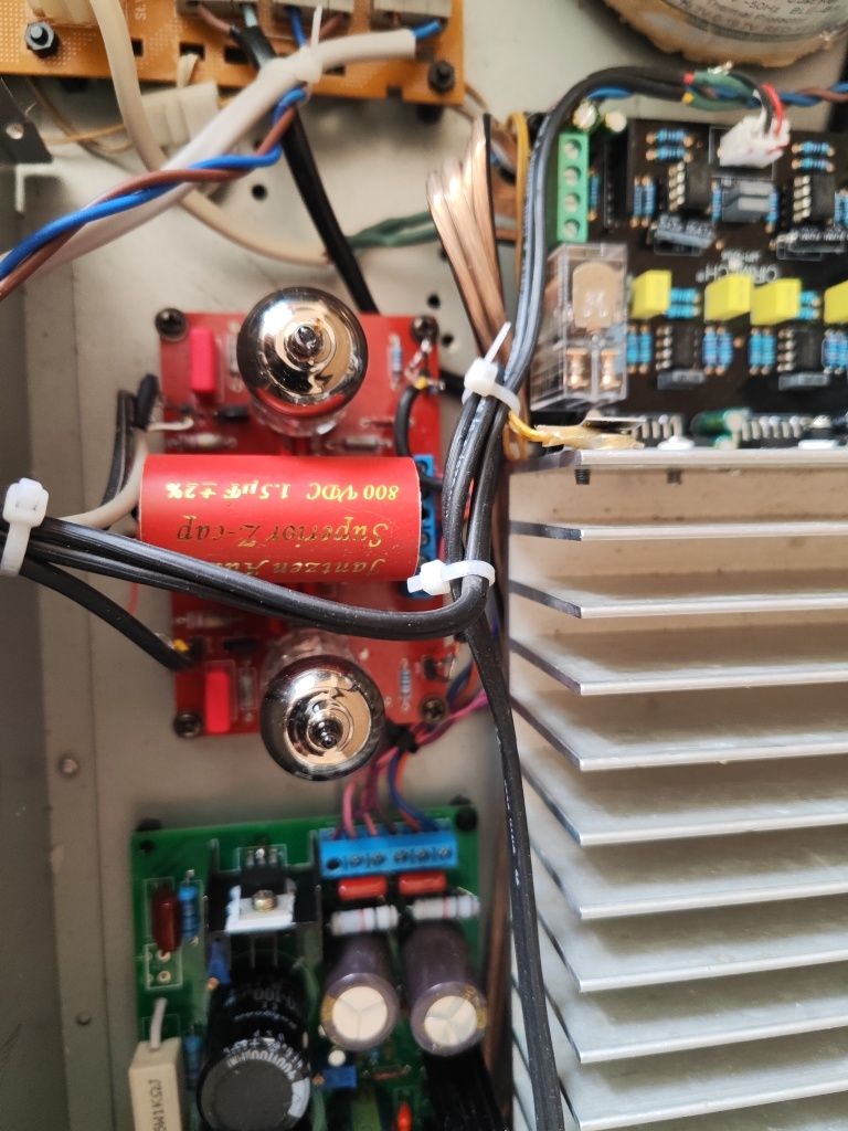 Przedwzmacniacz lampowy/Wzmacniacz 2x100Watt DIY