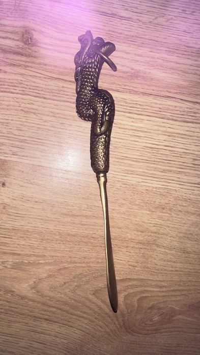 Бронзовая лопатка для обуви