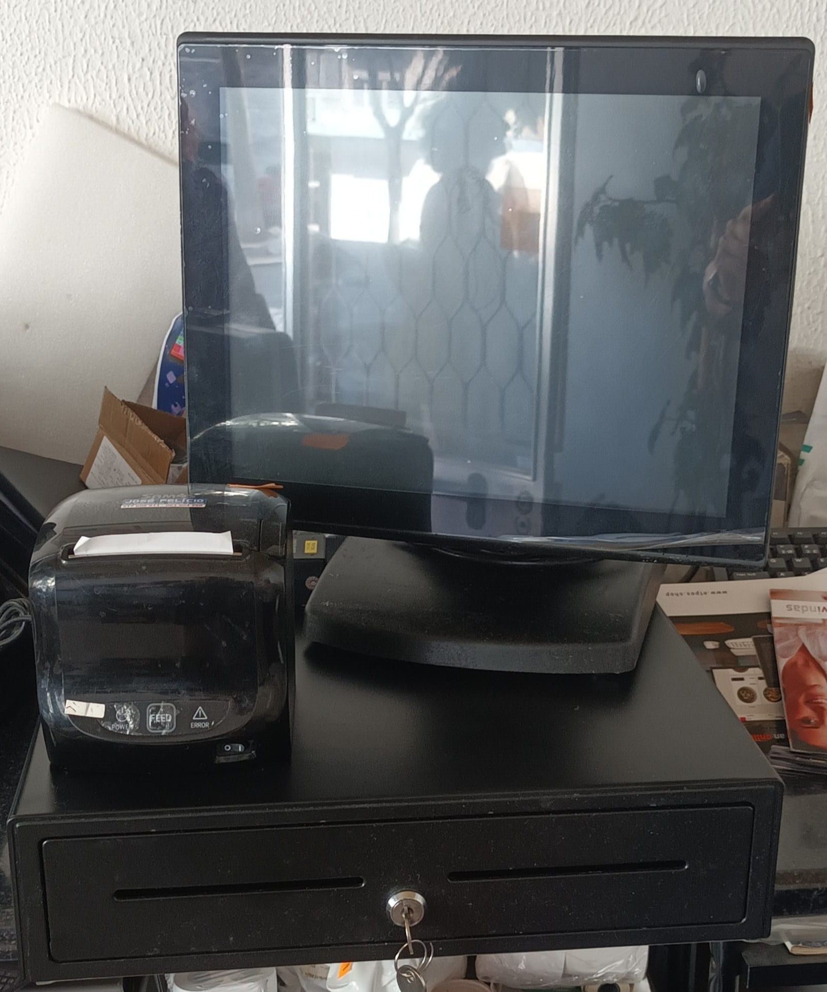 Caixa registadora SAM4s