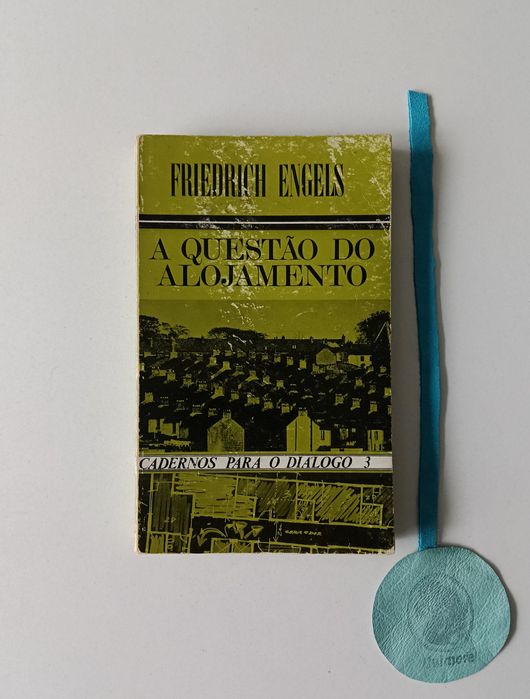 A questão do Alojamento de Engels