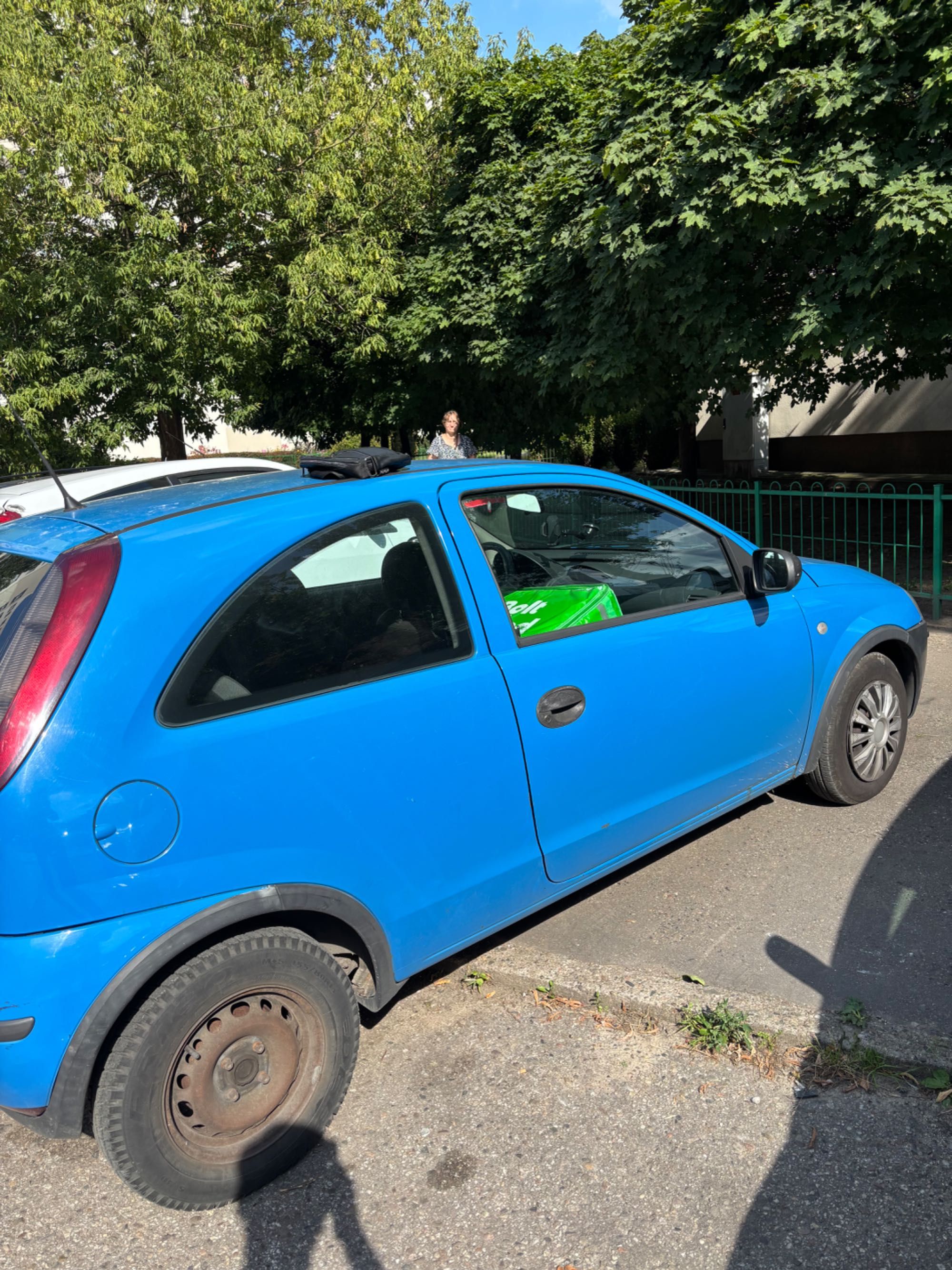 Opel corsa 2004 .