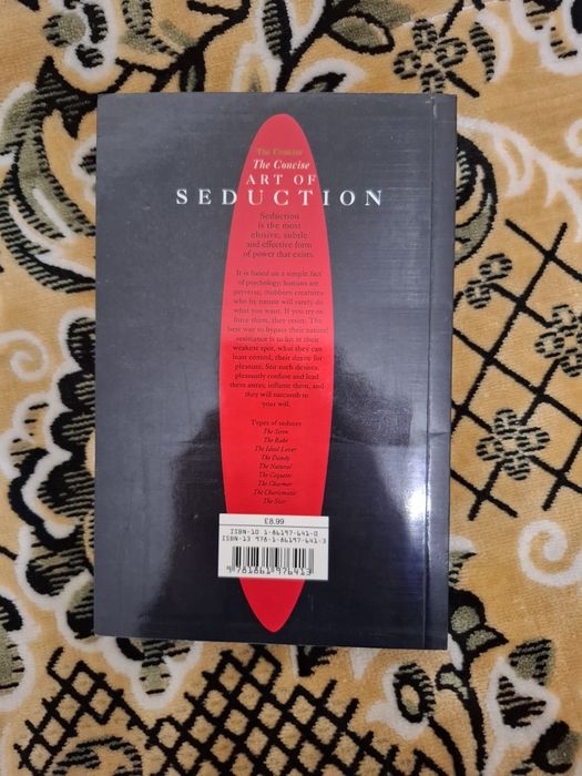 Книга "The Art of Seduction" Robert Greene (Англійською / In English)