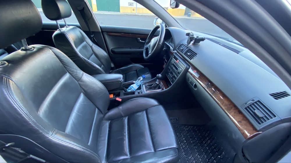 Audi a4 sline 1.9 tdi 130cv M6