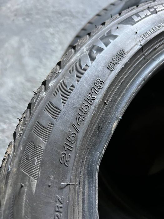 Автошини зимові BRIGESTONE 215/45/18 (2шт) Резина,Колеса,Гума,Скати,Ши