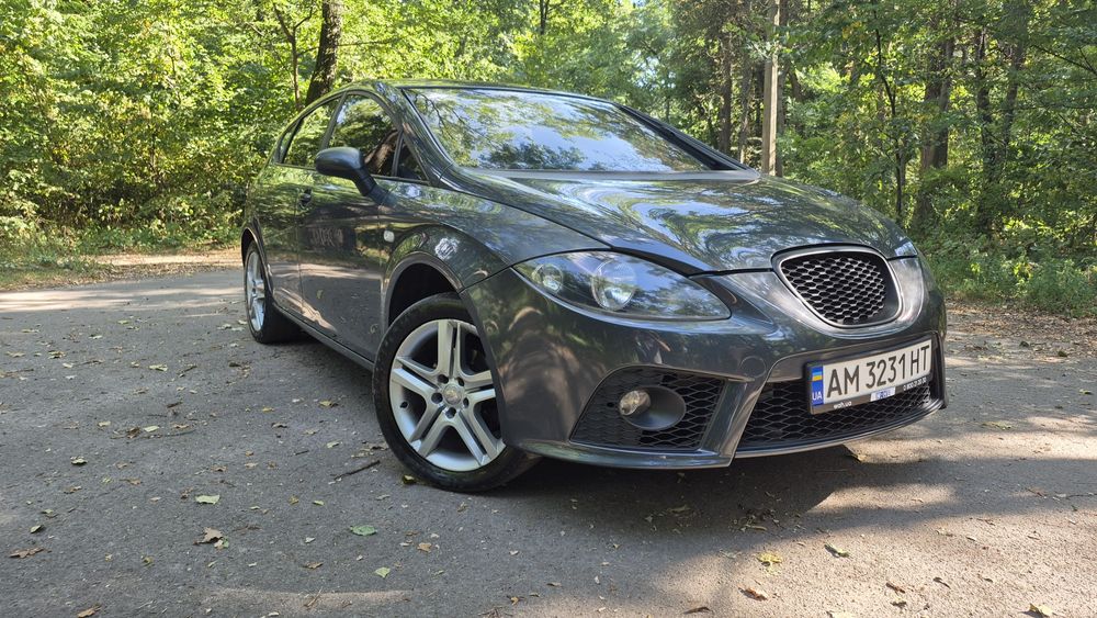 Продам автомобіль Seat Ieon в гарному стані