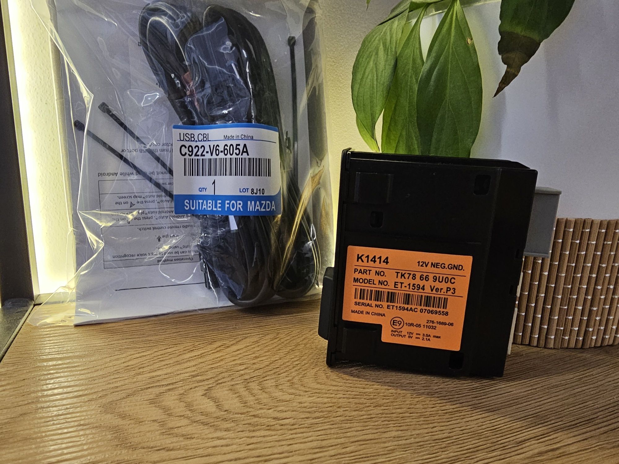 Adapter Moduł Android Auto i Apple Carplay DO MAZDA MZD CONNET