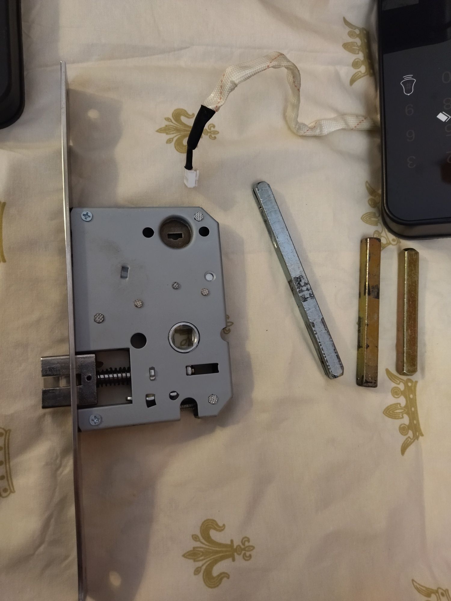 Розумний WiFi замок для дверей Tervix Pro Line Smart Lock WiFi