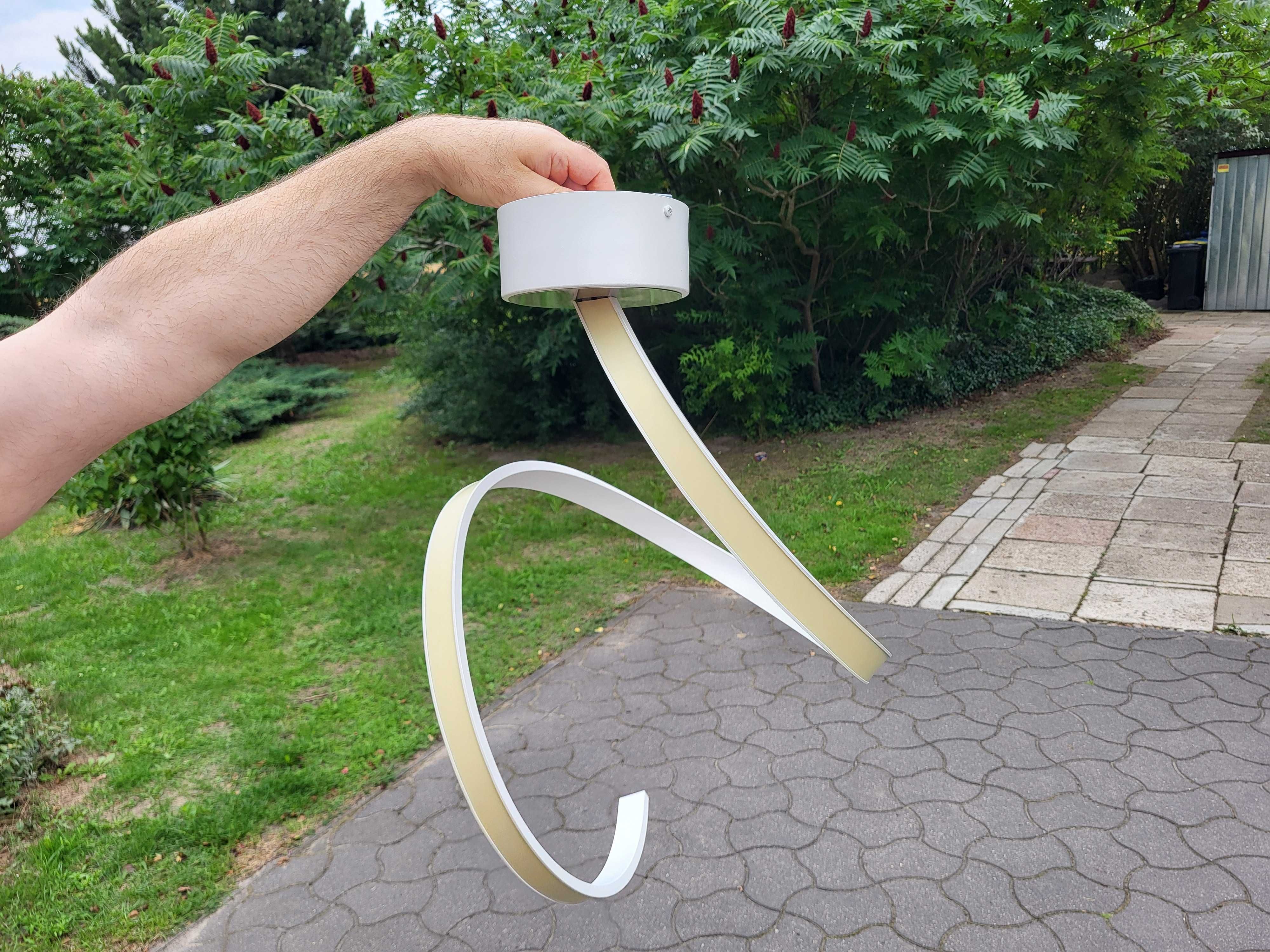 Lampa sufitowa dekoracyjnie zakręcona LED 20W 3000K
