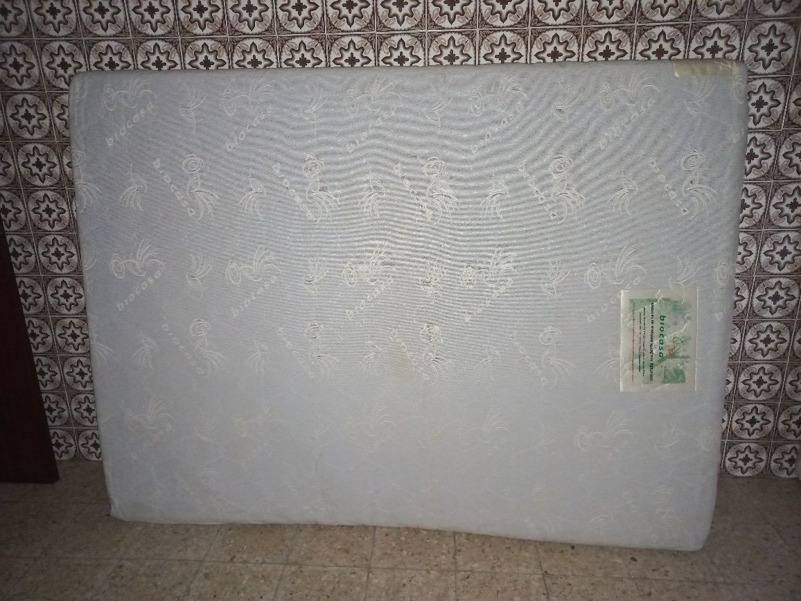 Colchão de Cama de Casal