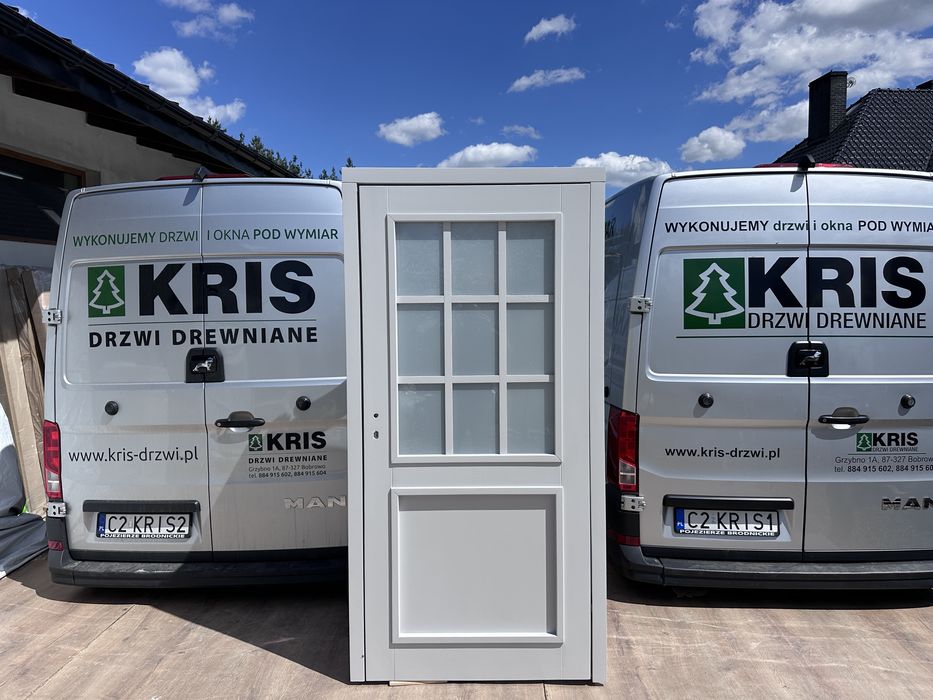 Drzwi zewnętrzne drewniane Na wymiar wejściowe dostawa i montaż Polska