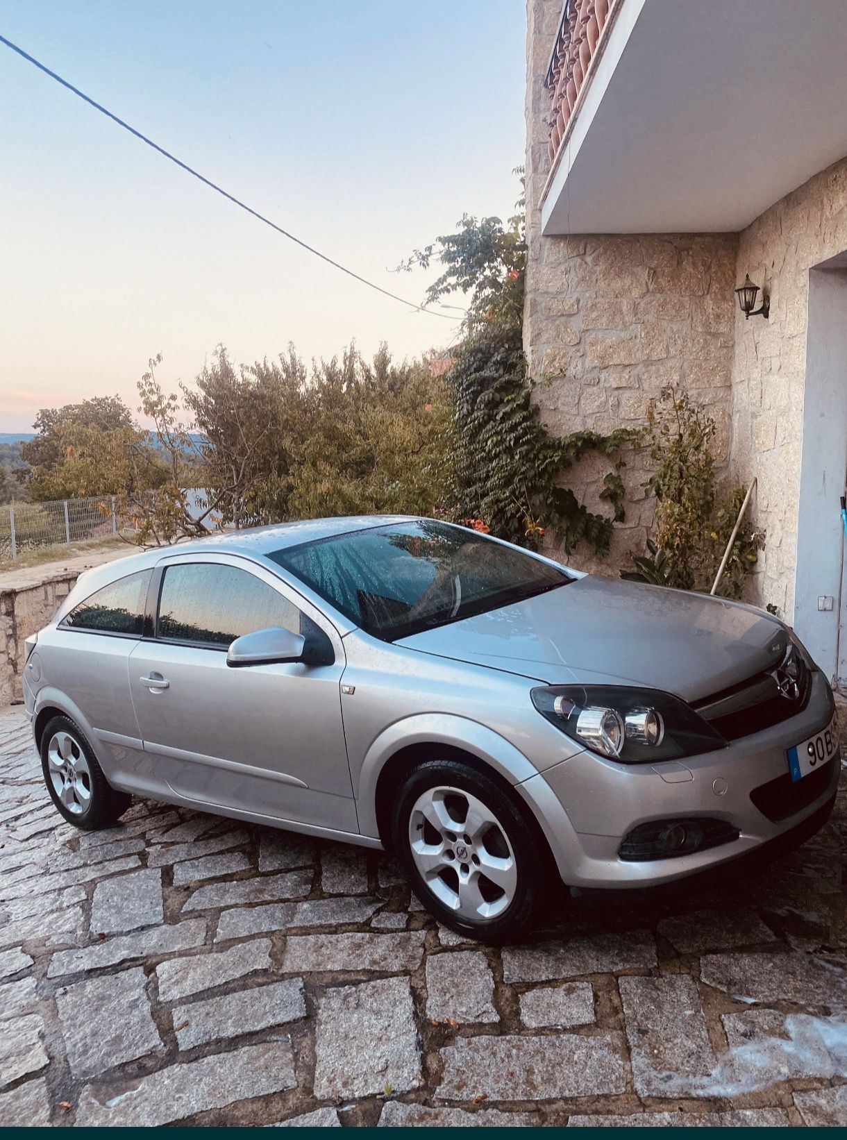 Opel Astra GTC Diesel