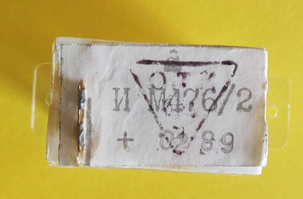 Wskaźnik wysterowania wskazówkowy M476