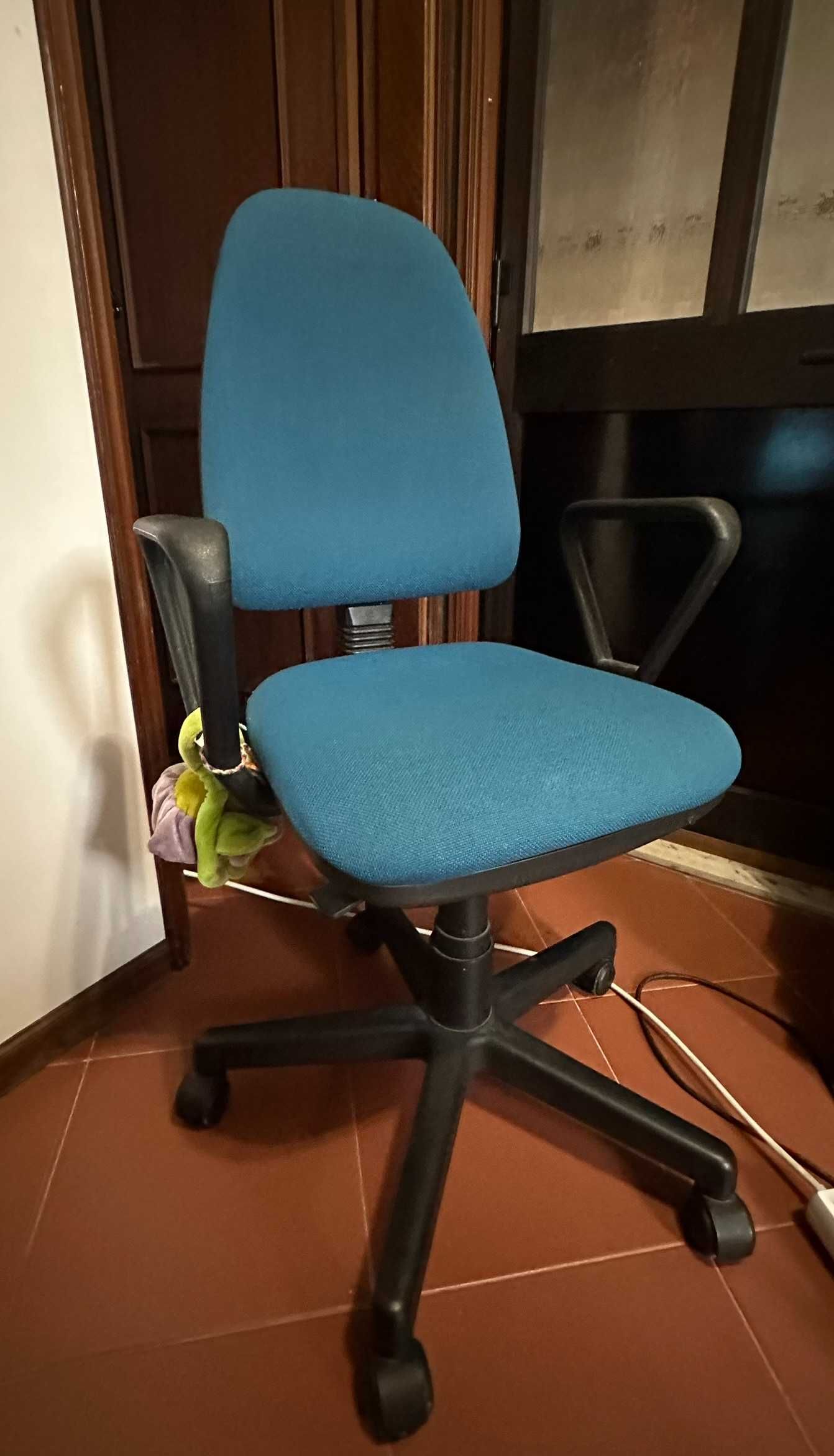 Quarto de crianças completo