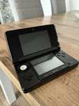 Nintendo 3ds czarne