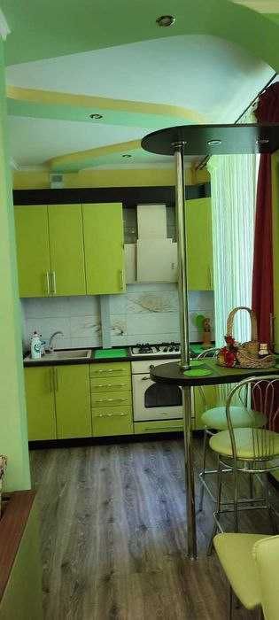 Хороша квартира в районі автостанції подобово Світловодськ