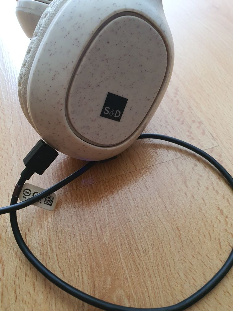Słuchawki Bluetooth S&D z radiem,czytnikiem kart SD,mikrofonem,sprawne