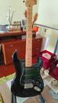 Guitarra fender  squier stratocaster