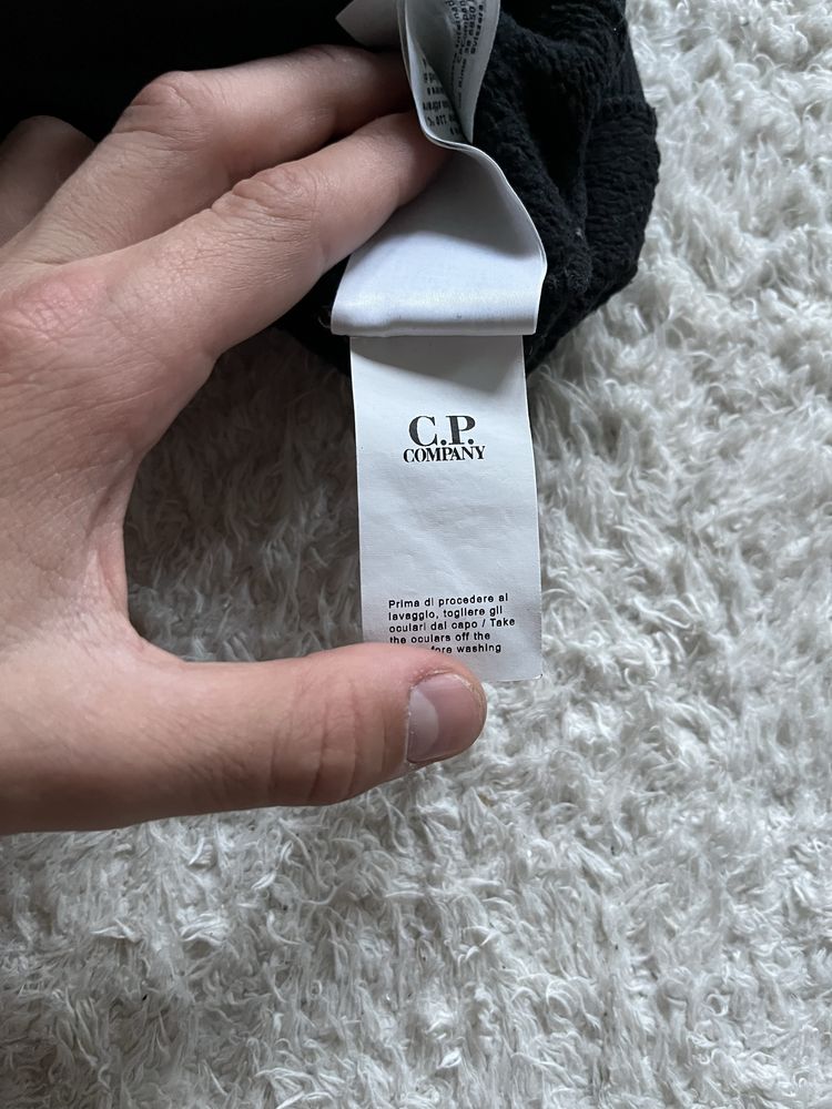 Кофта cp company оригінал розмір 10