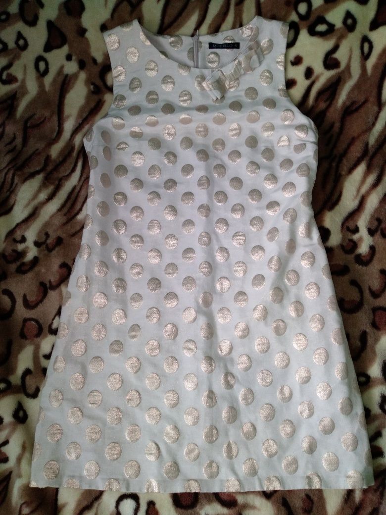 Sukienka w duże kropki XL kremowa