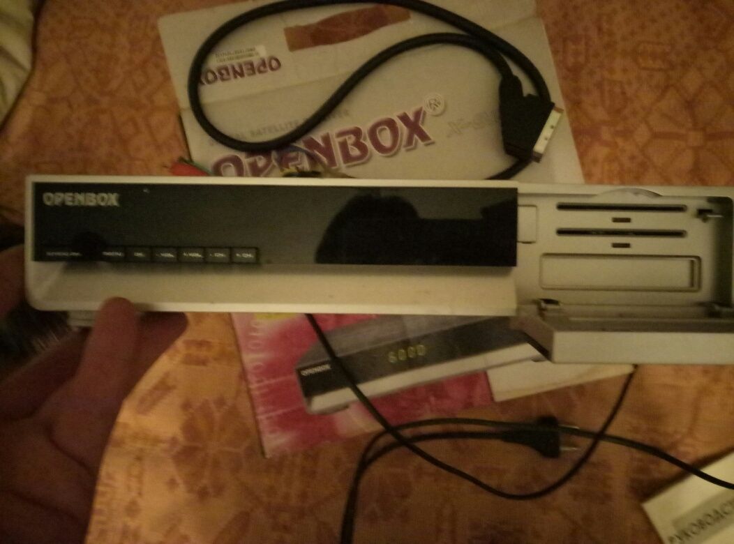 продам Openbox X810, Golden Interstar GI T-S/830CI, SAMSUNG 9500A VIA