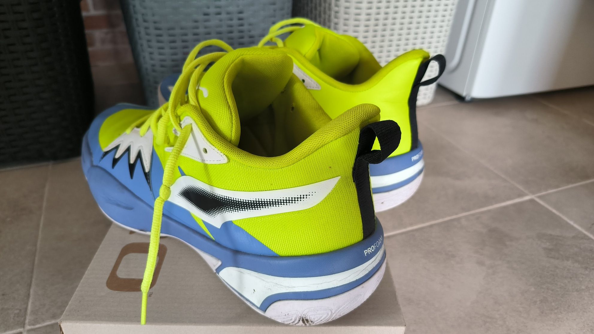 Buty do koszykówki Puma Genetics niebieskie/limonka roz. 47