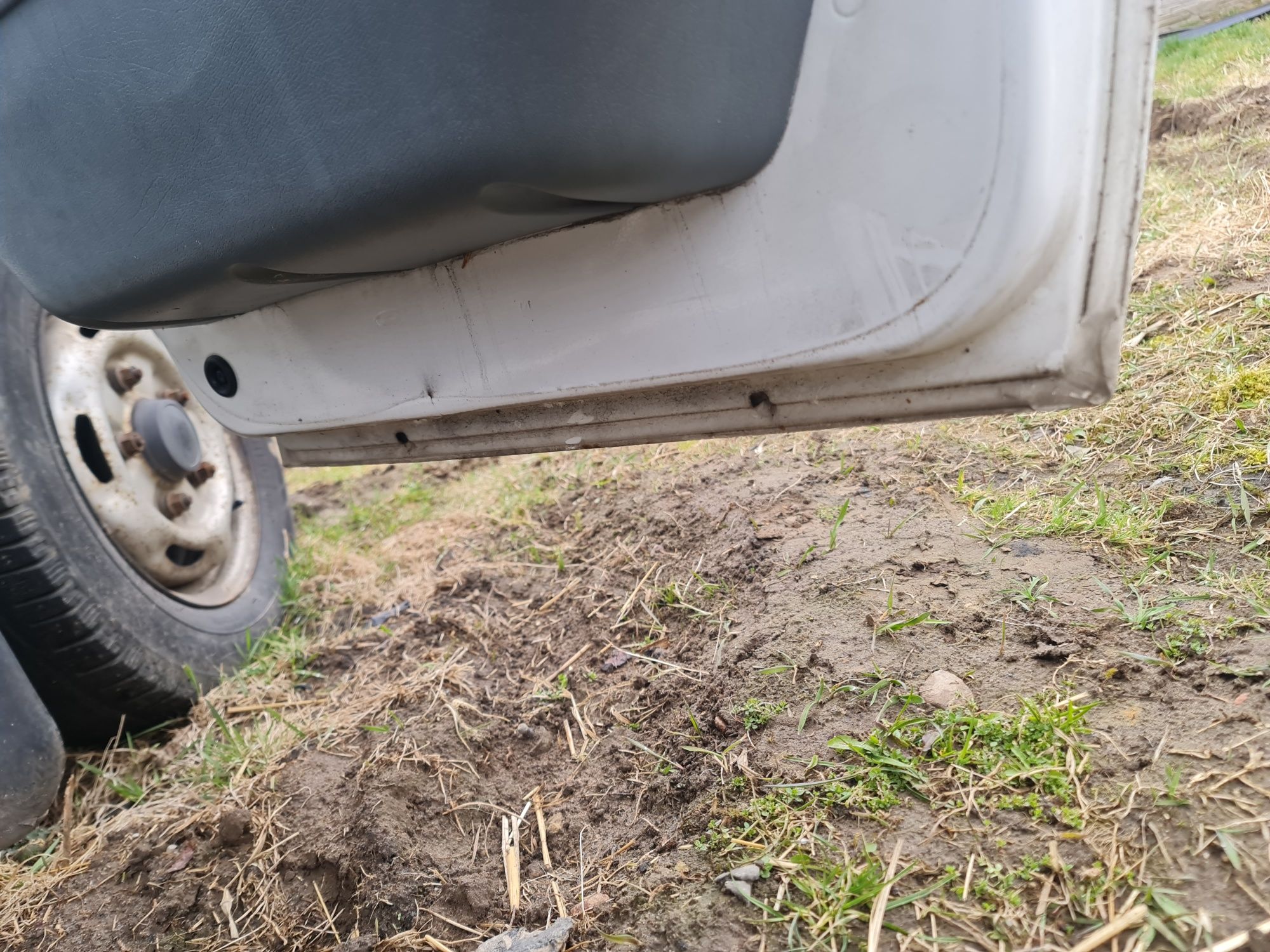 Drzwi ford transit mk7 mk6 . Białe.  Ładne zdrowe .