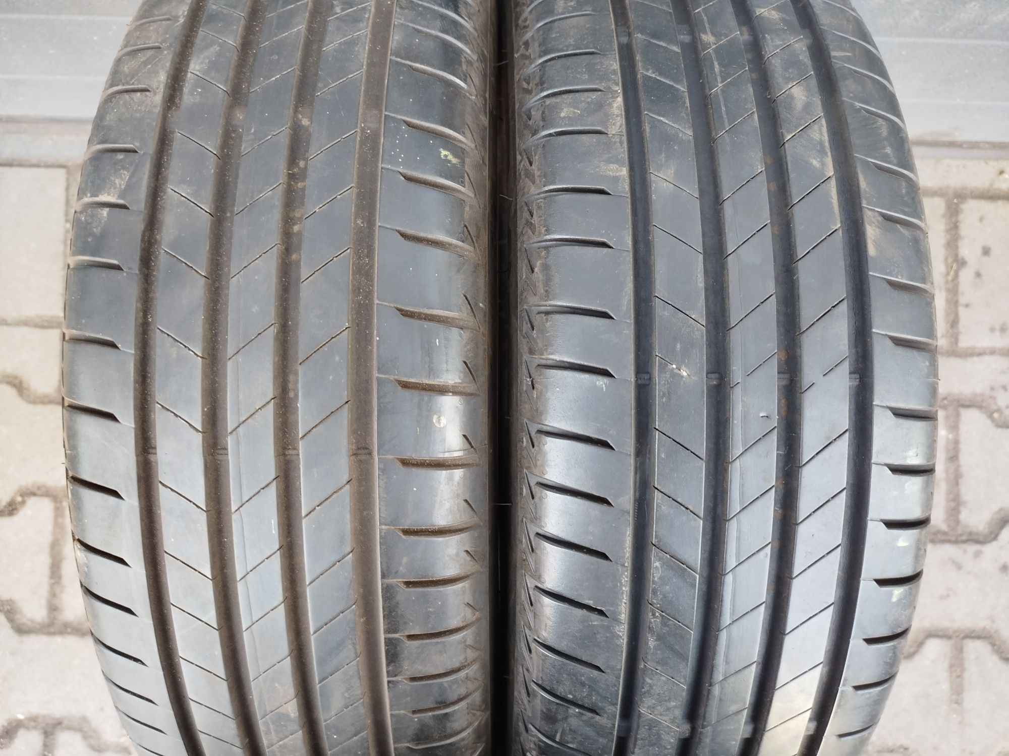 Opony letnie Bridgestone 185/65R15
