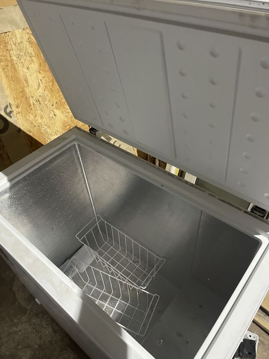 Ларь, морозильная камера Arctic по 2000