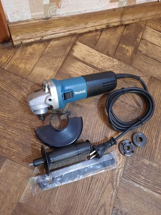100% оригінал!!Болгарка Makita 9554NB,710вт,круг 115мм