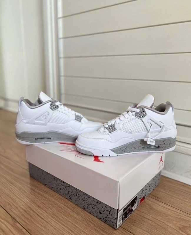 Jordan4RetroUnisextrampkiWhiteOreo.44