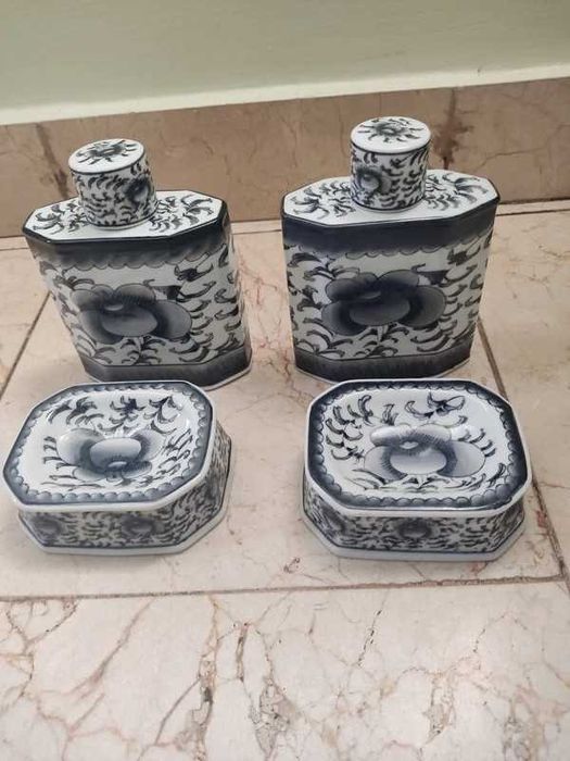 Conjunto asiático de Porcelana