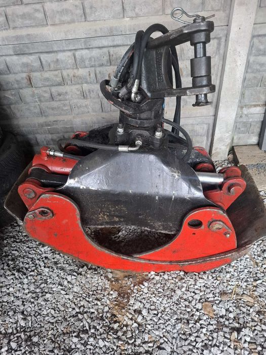 chwytak do drewna, siłowniki z rotorem, łyżka do materiałów sypkich