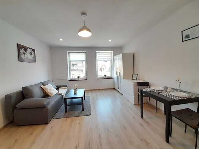 Jasna, funkcjonalna kawalerka, Mickiewicza 15, BRAK PROWIZJI