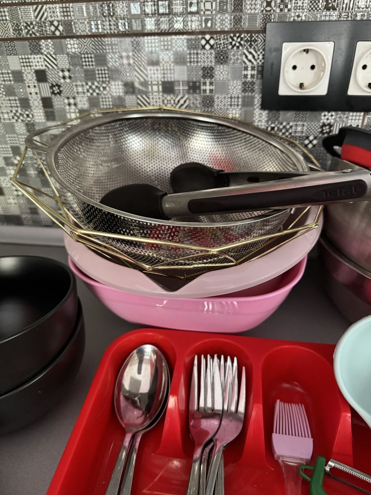 Лопатка миски кухонний набір ложки ножи форма для випікання венчик