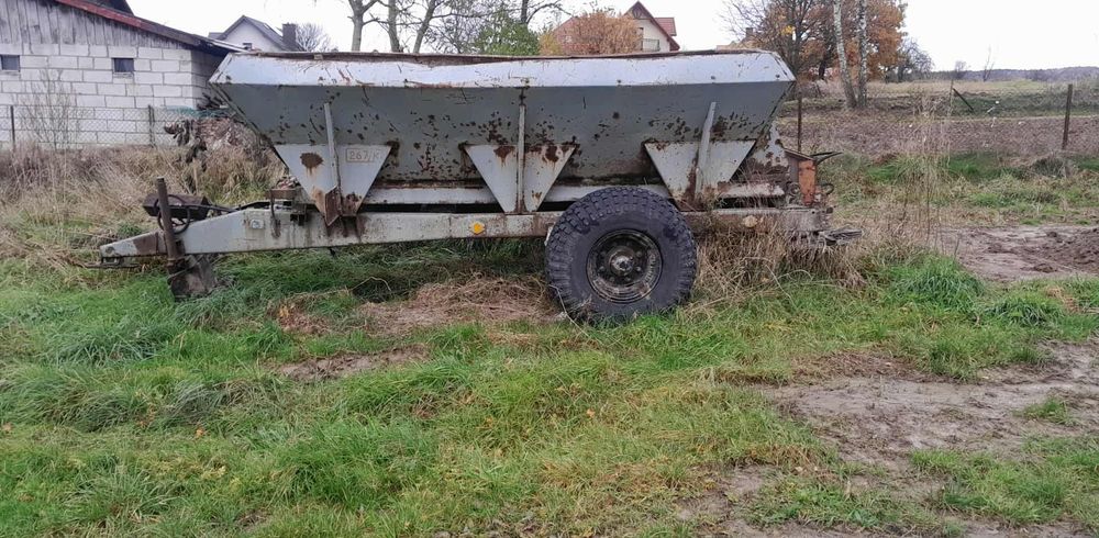 Rozsiewacz wapna RCW 5