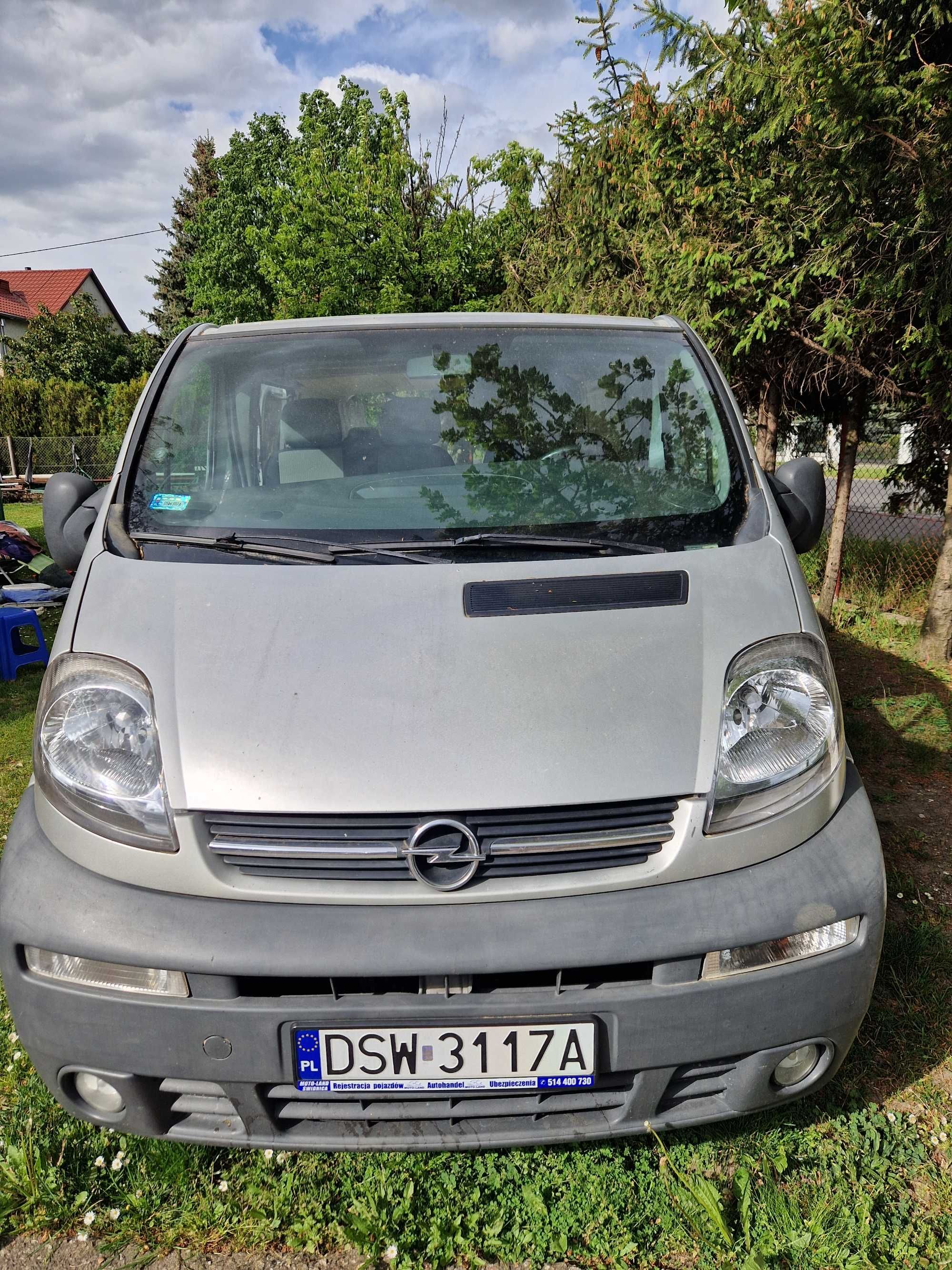 Opel Vivaro 1.9 mini kamper